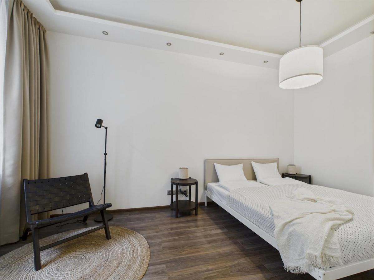 Raw And Refined 2br Old Town Riga